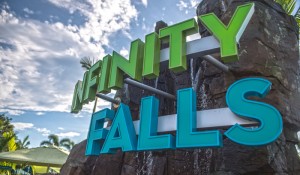 Conheça o Infinity Falls, mais nova atração do SeaWorld