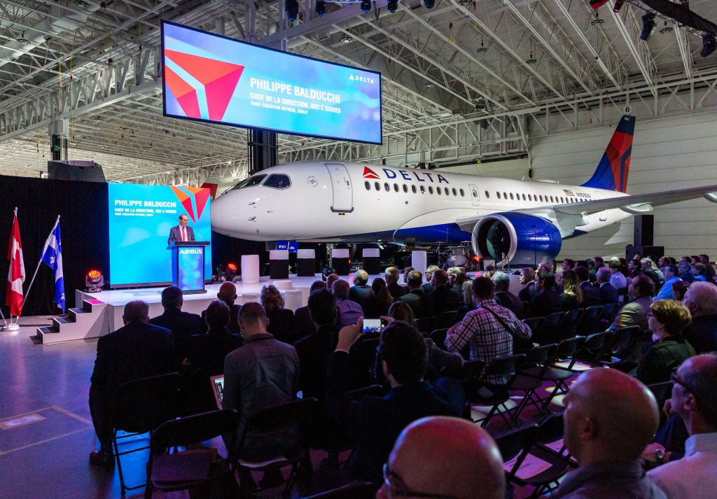 Delta Air Lines torna-se a primeira companhia dos EUA a receber o A220 airbus-a220-delta-delivery-0688
