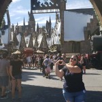 Alessandra Custódio, da Latam Travel, foi conhecer a área dedicada ao Harry Potter