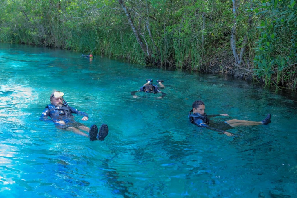 Flutuação no Rio Sucuri. Foto Valter Patriol - H2O Ecoturismo e Eventos (2)