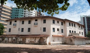 Setur-ES realiza consulta pública sobre uso do Radium Hotel em Guarapari