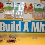 Você pode construir seu próprio lego e comprar sua miniatura
