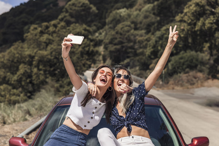 Estudo da Expedia revela porque os hoteleiros não devem ignorar viajantes domésticos Quais são os três principais motivadores de viagens para os brasileiros? Os turistas escolheram relaxar, passear e visitar a família como as principais prioridades quando planejam uma viagem.