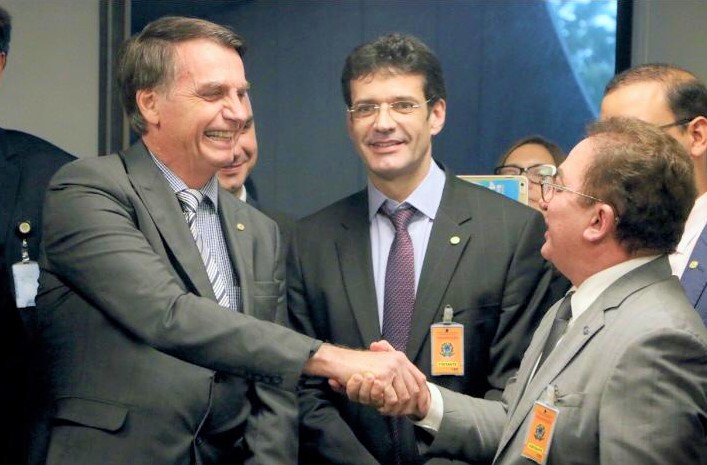Presidente da ABIH se reúne com Jair Bolsonaro e futuro ministro do Turismo e567a9df-9f91-45e5-8f29-df18737607bf