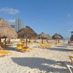 Estrtura de praia para hóspedes do Iberostar Cancún