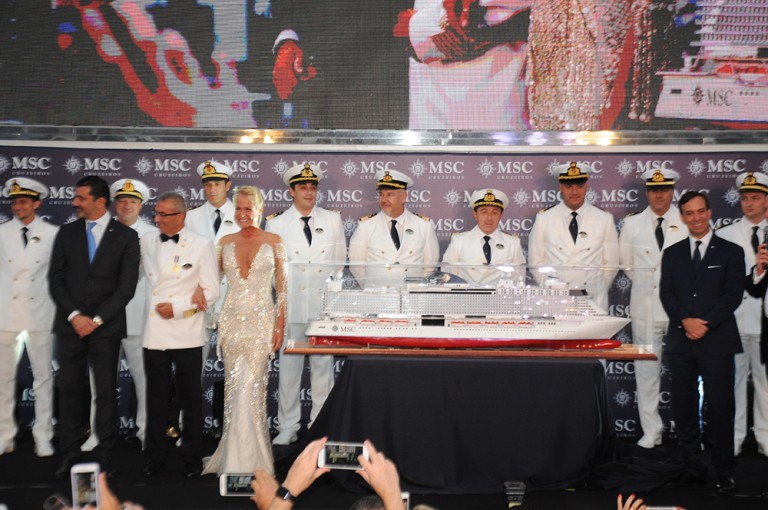 Gianni Onorato, CEO da MSC, Giuseppe Galano, comandante do MSC Seaview, Xuxa Meneghel, madrinha da MSC no Brasil, e Adrian Ursilli, diretor da MSC no Brasil