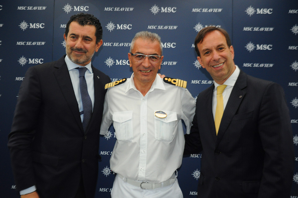 Gianni Onorato, CEO da MSC, Giuseppe Galano, comandante do MSC Seaview, e Adrian Ursilli, Country Manager da MSC no Brasil