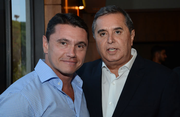 Igor Miranda, da Latam Airlines, e Ronaldo Waltrick, da Maiorca Turismo Igor Miranda, da Latam Airlines, e Ronaldo Waltrick, da Maiorca Turismo