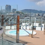 Jacuzzi exclusiva para os clientes Yacht Club Jacuzzi exclusiva para os clientes Yacht Club