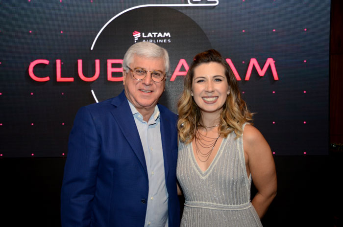 Juarez Cintra Filho, da Ancoradouro, e Aline Silva, da Latam Airlines Juarez Cintra Filho, da Ancoradouro, e Aline Silva, da Latam Airlines