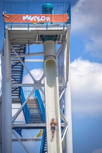 Wet’n Wild celebra 20 anos com estreia de duas novas atrações 1 Meteor_reduzida