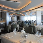 Restaurante do Yacht Club tem capacidade para 180 pessoas
