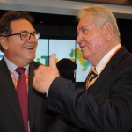 Vinicius Lummertz, ministro do Turismo, e Roy Taylor, presidente do M&E