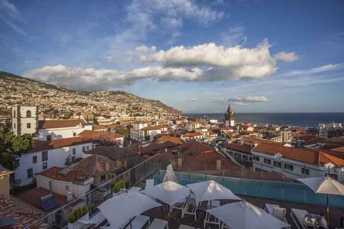 Tour Virtual: Madeira lança campanha de conscientização sobre o coronavírus 1 Vista de Funchal, Ilha da Madeira