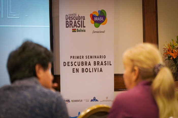 Embratur promove seminário em Santa Cruz de La Sierra Evento reforça a importância da promoção turística e apresenta destinos brasileiros a profissionais bolivianos
