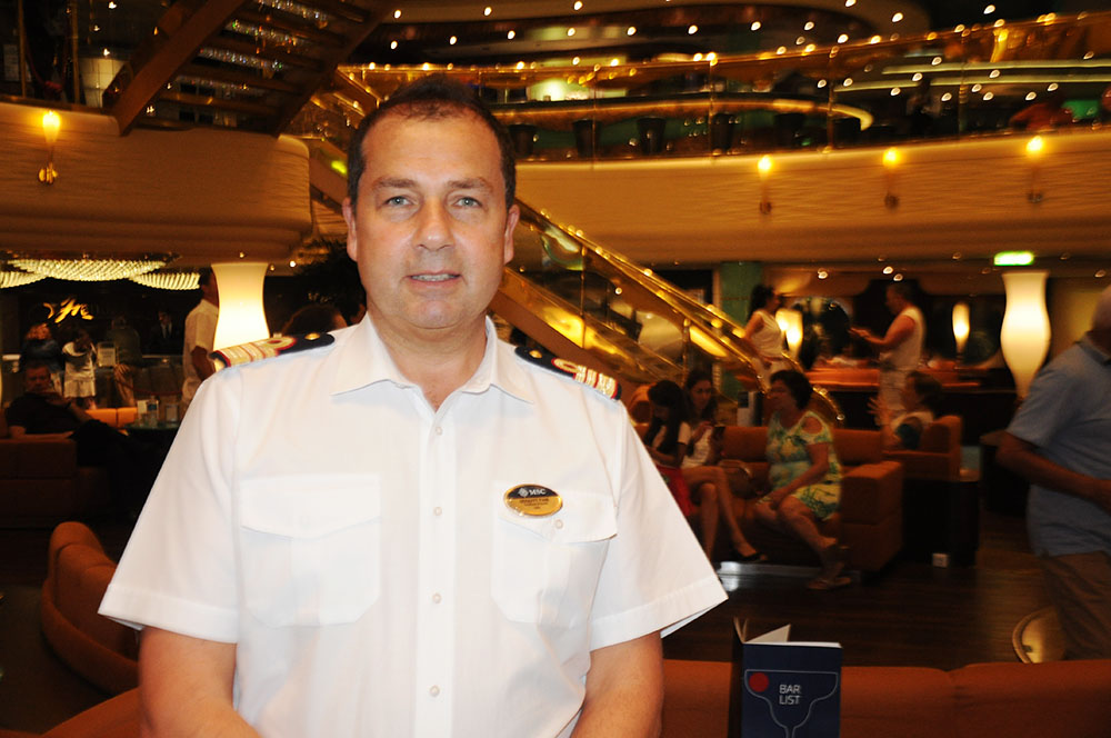 “Yacht Club é um produto em contínua evolução”, diz diretor do MSC Fantasia 1 Giuseppe Pane, Hotel Director do MSC Fantasia