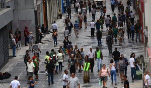 São Paulo suspende fase vermelha aos fins de semana