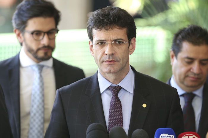 Coronavírus: cinco mil brasileiros ainda aguardam repatriação, diz ministro do Turismo 1 Ministro do Turismo Marcelo Álvaro Antônio - crédito Valter Campanato, Agência Brasil