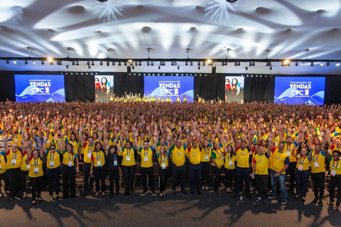 Uma viagem pelas convenções da CVC: relembre os destinos que já sediaram o evento 1 Fotos Oficiais Uma viagem pelas convenções da CVC: relembre os destinos que já sediaram o evento
