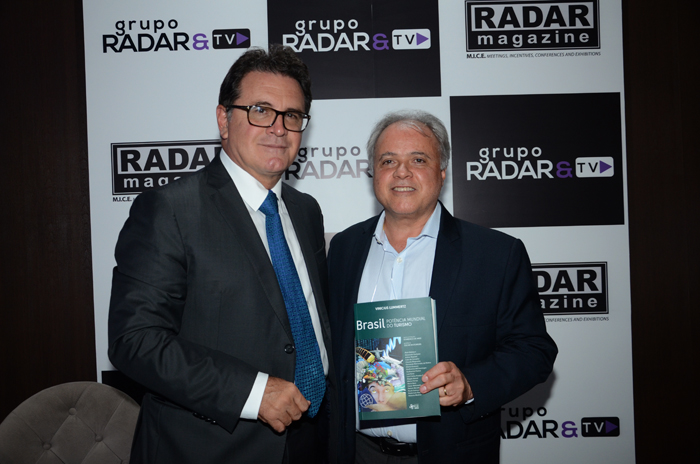 Vinicius Lummertz, com Carlos Prado, da Abracorp Vinicius Lummertz, com Carlos Prado, da Abracorp