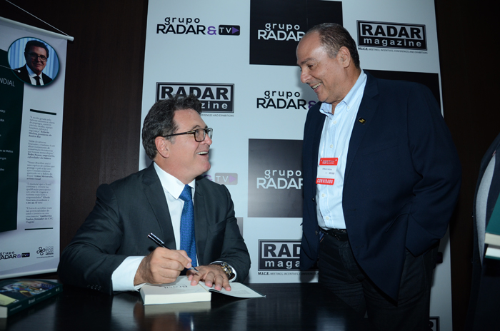 Vinicius Lummertz, e Geraldo Rocha, presidente da Abav Nacional Vinicius Lummertz, e Geraldo Rocha, presidente da Abav Nacional