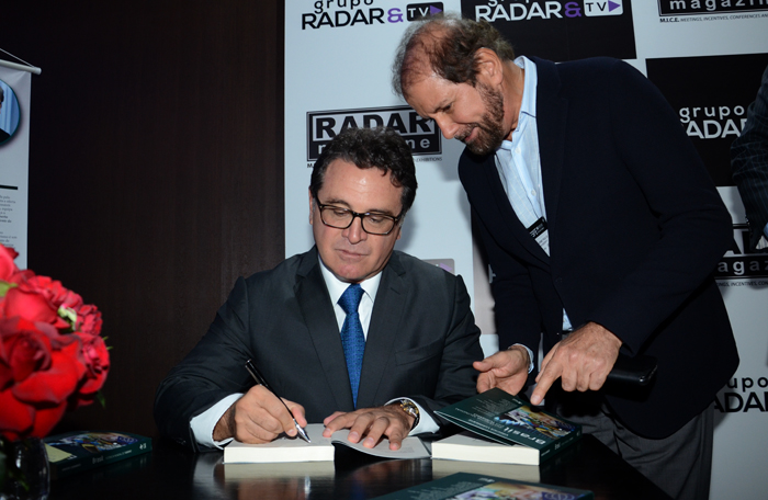 Vinicius Lummertz, secretário de Turismo de São Paulo, e Guilherme Paulus, da GJP Vinicius Lummertz, secretário de Turismo de São Paulo, e Guilherme Paulus, da GJP