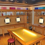 Disney's Oceaneer Lab também conta com um espaço de desenho