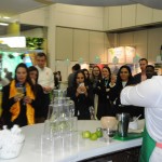 Estande do Brasil na ITB conta até com aula de como fazer caipirinha