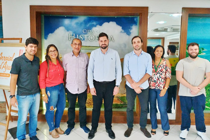 Porto Seguro realiza reunião para fomento do Parque Nacional do Pau Brasil 1 Leonardo Antunes, Kaliany Melo, Paulo Cesar Magalhães, Bruno Belisário, Thiago Durães, Thiago Mordente (Divulgação)