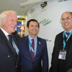 Victor Seixas, da Rentamar Turismo, com Otávio Leite, secretário de Turismo, e Wilson Witzel, governador do RJ