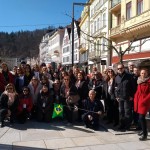 Grupo no centro da cidade de Karlovy Vary