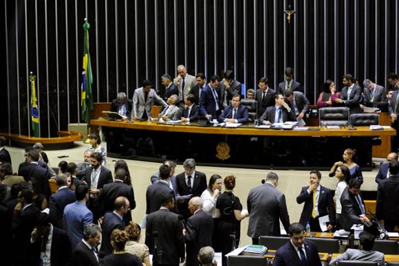 Câmara aprova abertura total do capital estrangeiro nas aéreas e mais de 100 artigos da Lei Geral do Turismo 1 image003