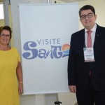 Inês Bellini, vice-presidente do Visite Santos, e Marcos Lucas presidente da Aviesp