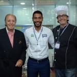 Michel Tuma Ness e Alexandre Tuma Ness, com Juliano Braga, do M&E durante a Avav Expo 2019