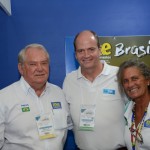 Roy Taylor e MAri MAsgrau, do M&E, com Ralf Aasman, da AIR TKT