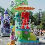 Sesame Street Party Parade é a grande sensação da nova área do SeaWorld
