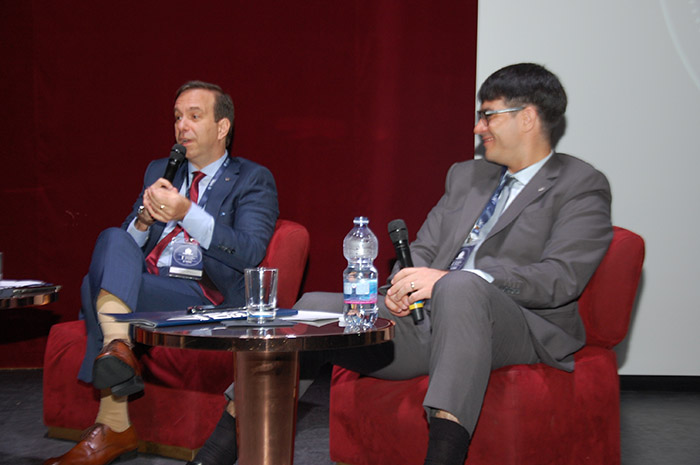 Adrian Ursilli e Ignacio Palacios, durante o painel Lideres do Mar