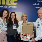 Ana Lucia de Liz e Adriana Cechinel, da Associação dos Municípios Serrana-SC, com Rosa Masgrau e Roy Taylor, do M&E