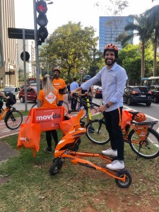 Movida distribuirá 2 mil capacetes a ciclistas em consciência ao maio amarelo Ação Maio Amarelo Movida 23.05 - 2