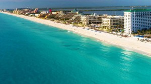 Cancun amplia conectividade aérea e ganha mais opções de hospedagem