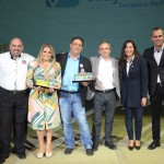 Groupon e Viajar Barato receberam dos executivos do Beto Carrero o prêmio pelo destaque em vendas nas regiões Norte, Leste e Centro de São Paulo