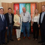 Manoel Linhares, presidente da ABIH Nacional, Claudio Tinoco, secretário de Cultura e Turismo de Salvador, Rosa Masgrau e Roy Taylor, do M&E, e Eliana Calazans e Glicério Lemos, da ABIH-BA