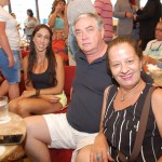 Manuela Oliveira, da SBTur, com Norman e Dulce Pimenta, da Lago Sul Turismo