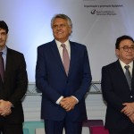 Marcelo Álvaro Antônio, ministro do Turismo, Ronaldo Caiado, governador de Goiás, e Manoel Linhares, presidente da ABIH Nacional