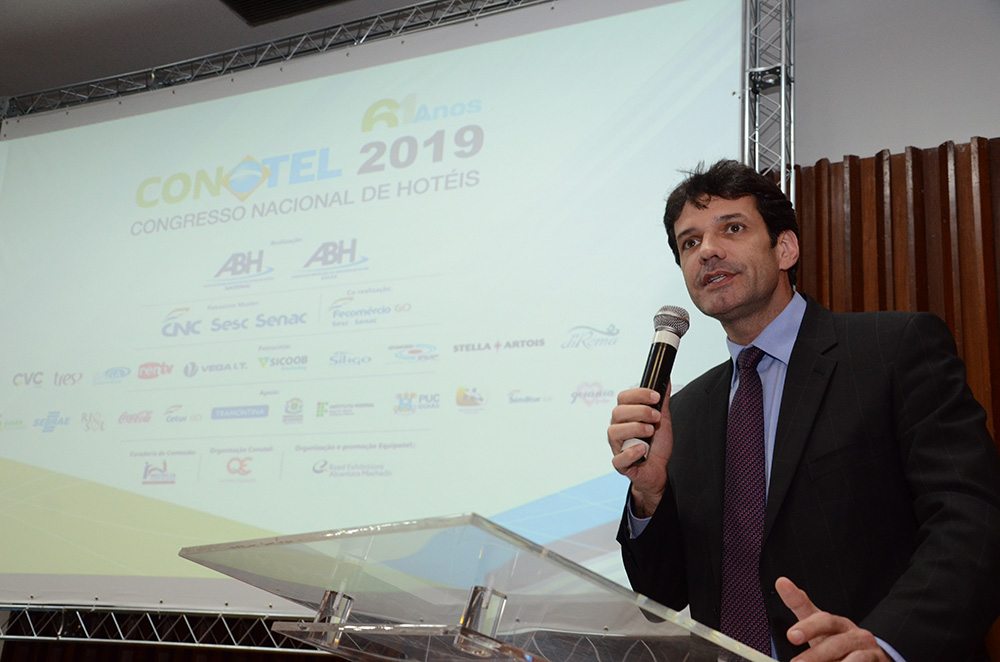 Ministro revela avanços do setor e encoraja líderes do Turismo no Conotel 2019 1 Marcelo Álvaro Antônio, ministro do Turismo