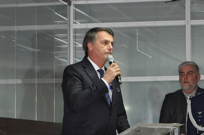 Presidente Jair Bolsonaro parabeniza Gilson Machado