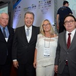 Roy Taylor e Rosa Masgrau, do M&E, Alexandre Sampaio, da FBHA, e Manoel Linhares, da ABIH Nacional