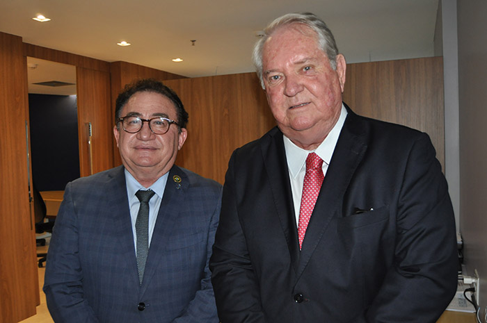 M&E visita a nova sede da ABIH Nacional em Brasília; veja fotos 1 Roy Taylor, presidente do M&E visitou a nova sede da ABIH