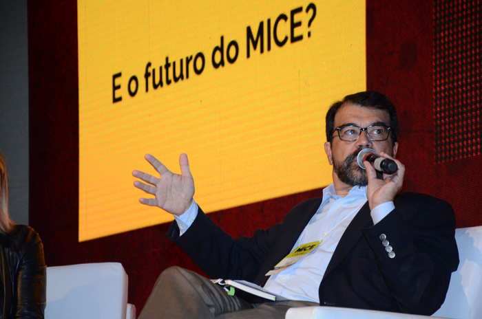 Qual o futuro do Mice? Confira a primeira parte do Congresso Mice Brasil 1 Carlos Raices, diretor Seminários e Eventos Valor Econômico, fala sobre o futuro do Mice