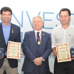 Ministro do Turismo e Governador do Paraná recebem homenagem do Caminhos de Santigo Ministro do Turismo e Governador do Paraná recebem homenagem do Caminhos de Santigo